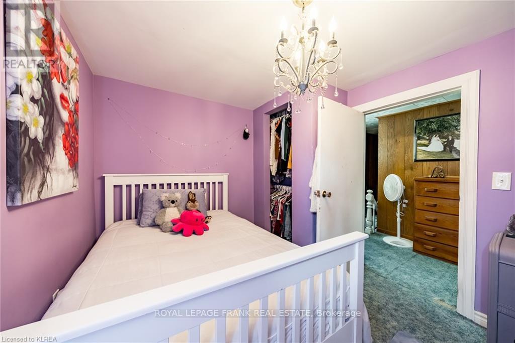 37 Sussex Street N, Kawartha Lakes (Lindsay), Ontario  K9V 4H6 - Photo 8 - X12957646