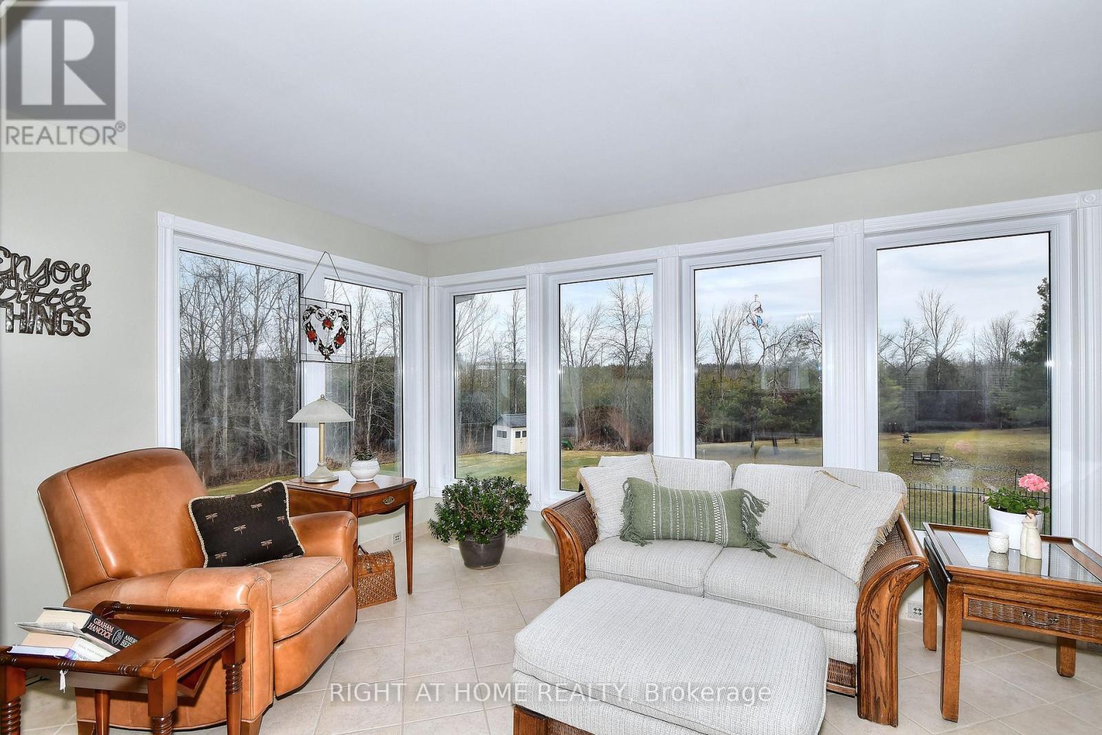 599 Maniece Avenue, Peterborough (Ashburnham Ward 4), Ontario  K9L 0C1 - Photo 18 - X12958266