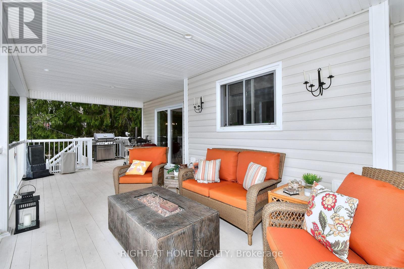 599 Maniece Avenue, Peterborough (Ashburnham Ward 4), Ontario  K9L 0C1 - Photo 22 - X12958266