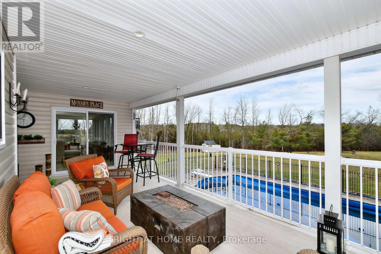 599 Maniece Avenue, Peterborough (Ashburnham Ward 4), Ontario  K9L 0C1 - Photo 23 - X12958266