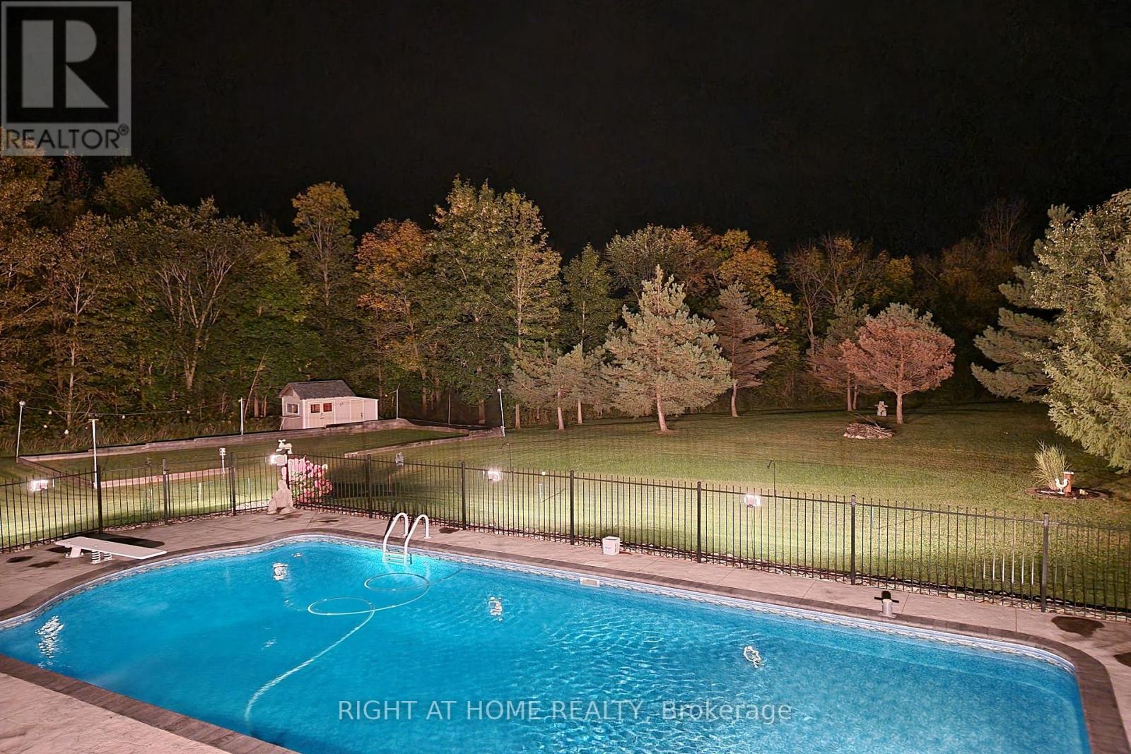 599 Maniece Avenue, Peterborough (Ashburnham Ward 4), Ontario  K9L 0C1 - Photo 47 - X12958266