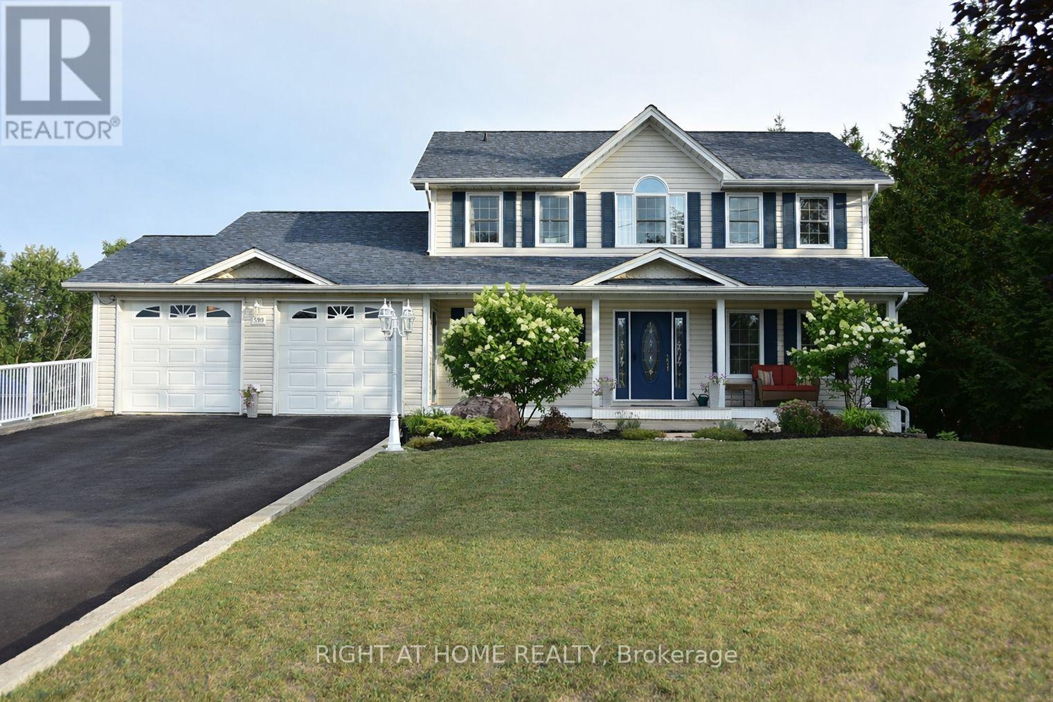 599 Maniece Avenue, Peterborough (Ashburnham Ward 4), Ontario  K9L 0C1 - Photo 5 - X12958266