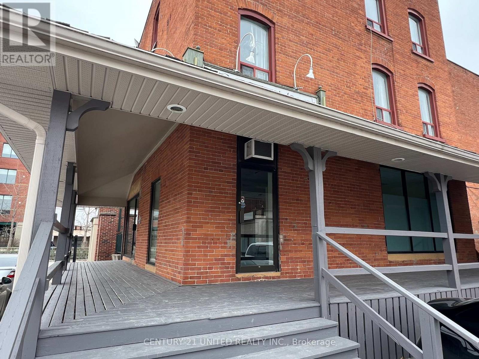 K - 190 Charlotte Street, Peterborough (Town Ward 3), Ontario  K9J 2T8 - Photo 2 - X12959386