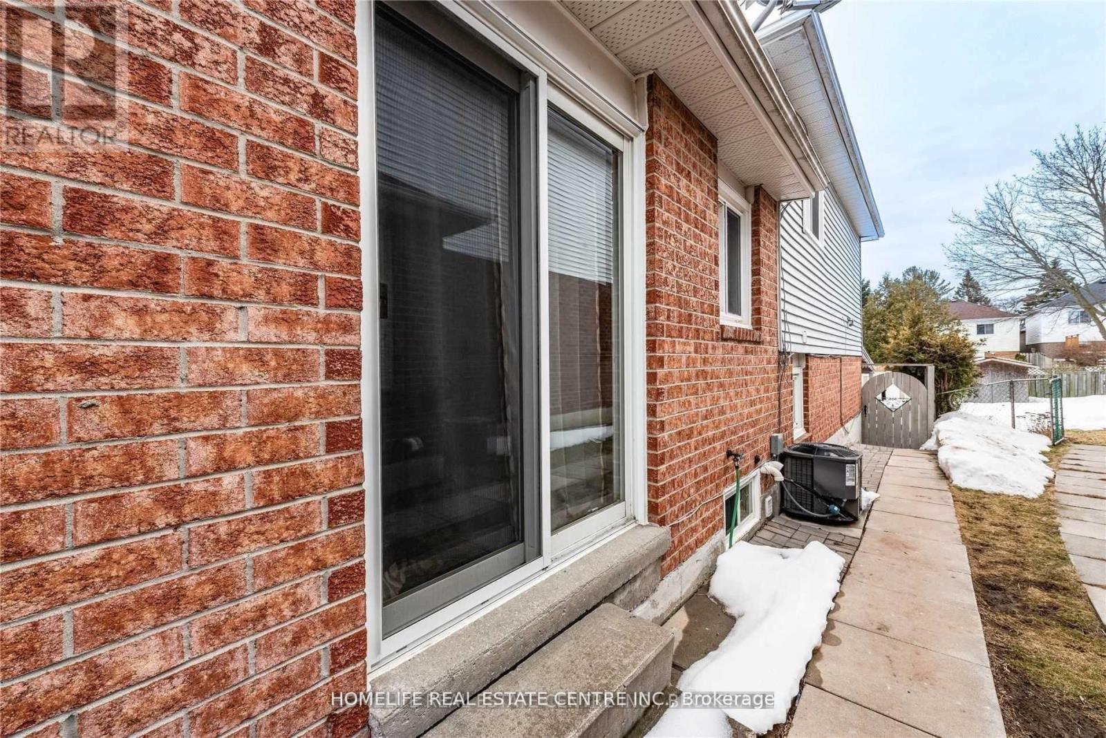 79 Hart Boulevard, Clarington (Newcastle), Ontario  L1B 1E4 - Photo 26 - E12960458