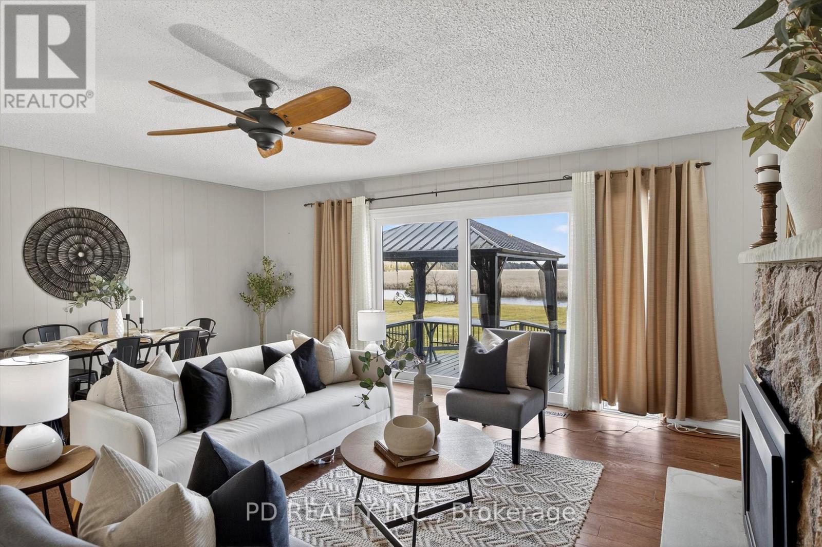 200 Charlore Park Drive, Kawartha Lakes (Omemee), Ontario  K0L 2W0 - Photo 12 - X12962642