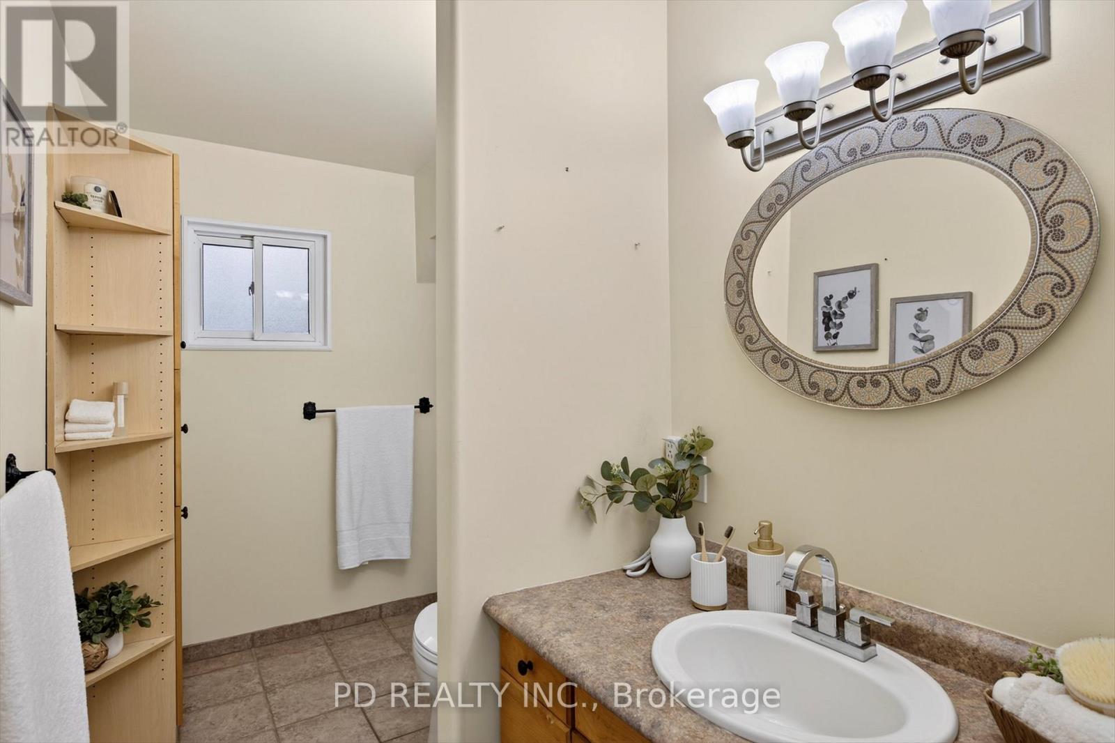 200 Charlore Park Drive, Kawartha Lakes (Omemee), Ontario  K0L 2W0 - Photo 25 - X12962642