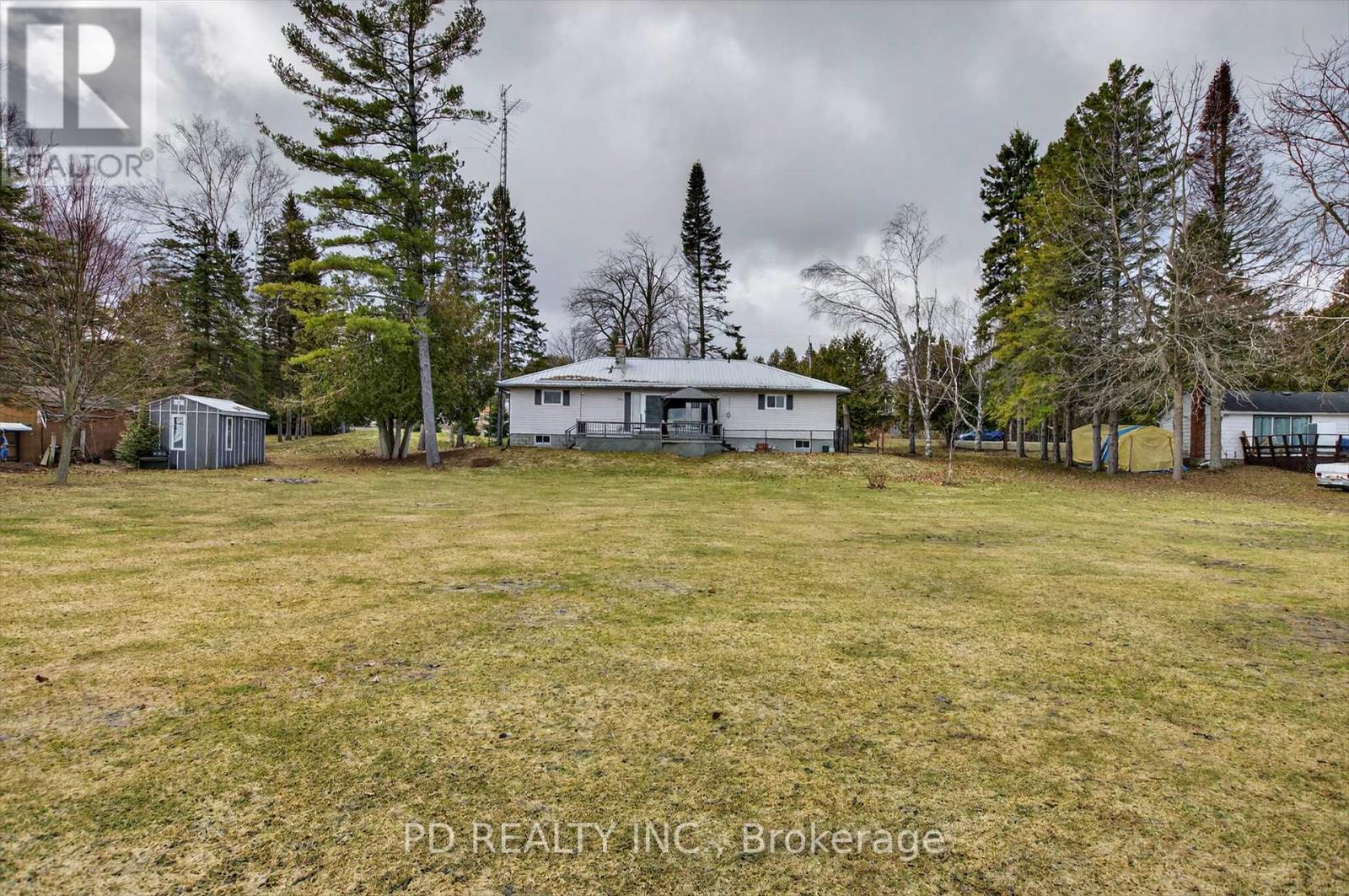 200 Charlore Park Drive, Kawartha Lakes (Omemee), Ontario  K0L 2W0 - Photo 50 - X12962642