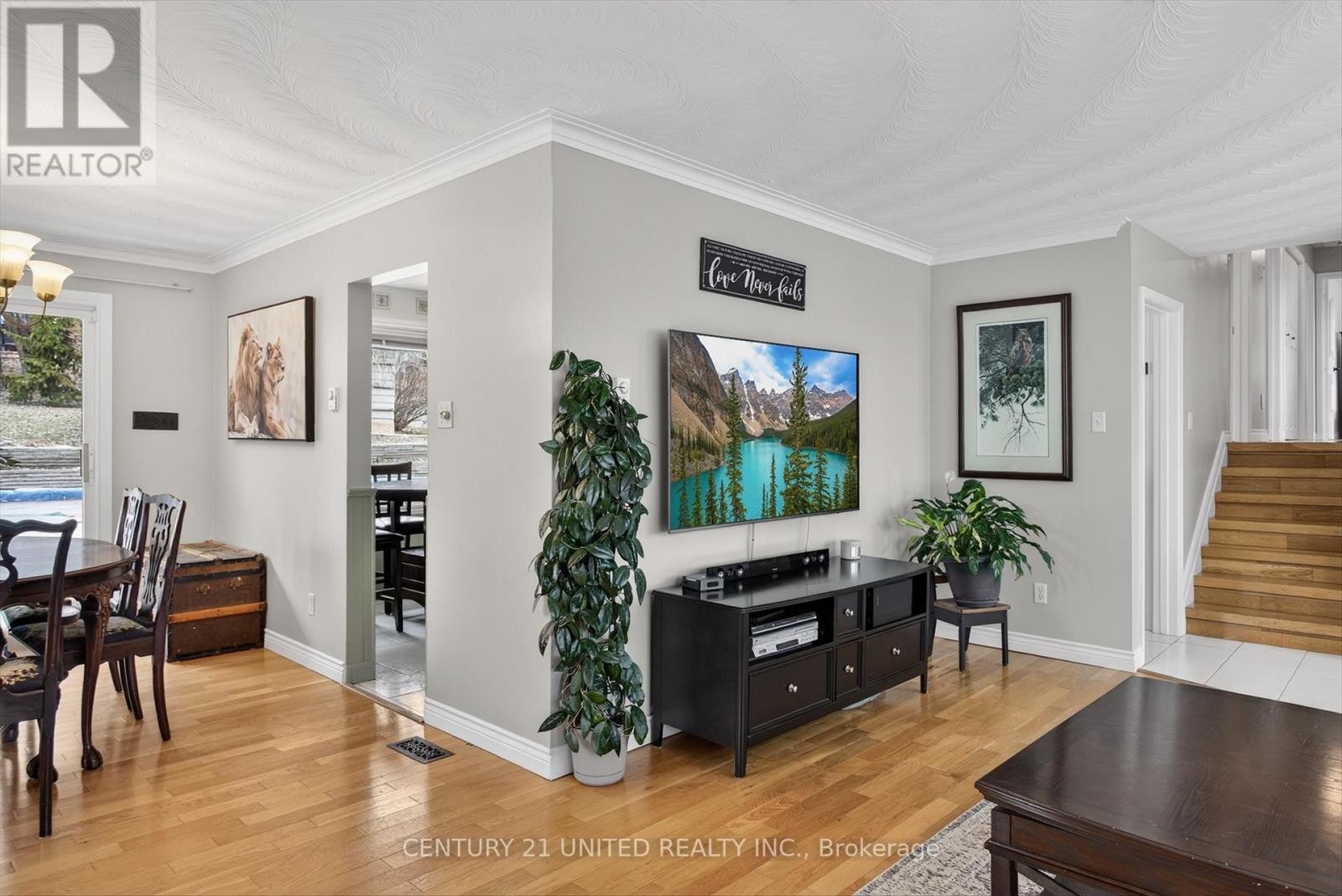 59 Kawartha Hts Boulevard, Peterborough (Monaghan Ward 2), Ontario  K9J 1N5 - Photo 12 - X12963356