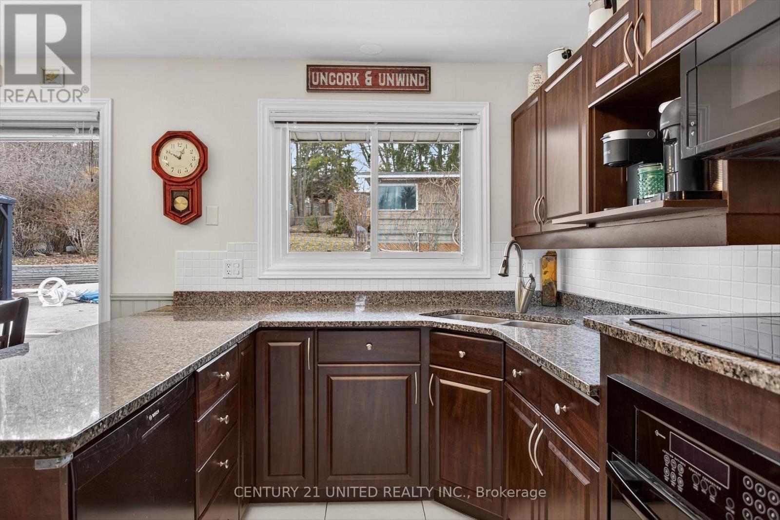 59 Kawartha Hts Boulevard, Peterborough (Monaghan Ward 2), Ontario  K9J 1N5 - Photo 16 - X12963356