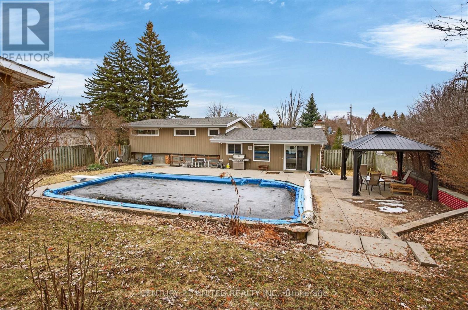 59 Kawartha Hts Boulevard, Peterborough (Monaghan Ward 2), Ontario  K9J 1N5 - Photo 5 - X12963356