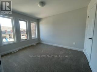 112 Corley Street, Kawartha Lakes (Lindsay), Ontario  K9V 6C2 - Photo 12 - X12963560