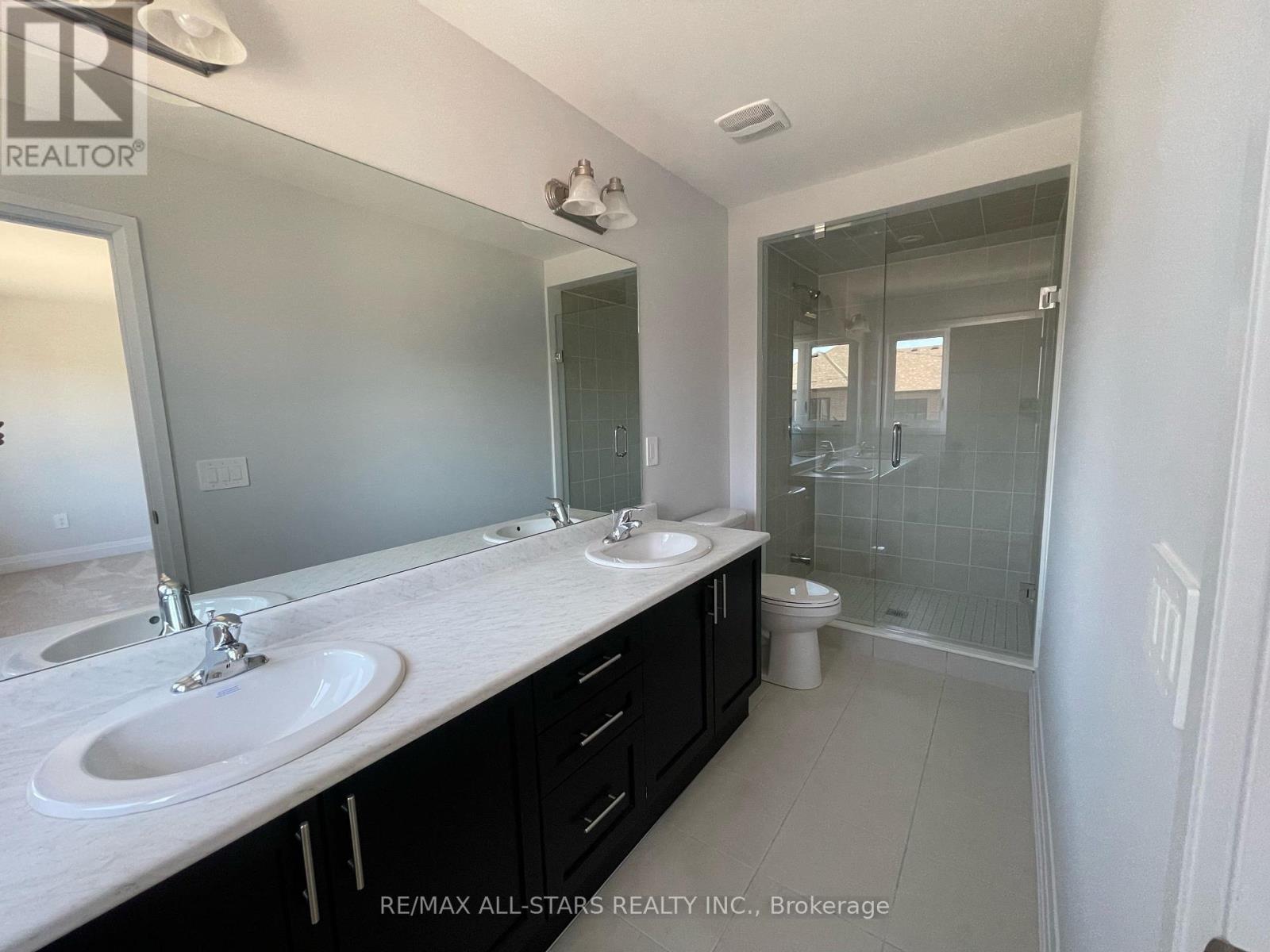 112 Corley Street, Kawartha Lakes (Lindsay), Ontario  K9V 6C2 - Photo 14 - X12963560