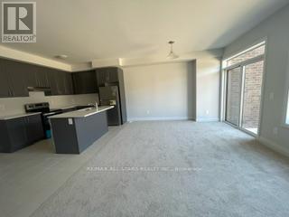 112 Corley Street, Kawartha Lakes (Lindsay), Ontario  K9V 6C2 - Photo 9 - X12963560