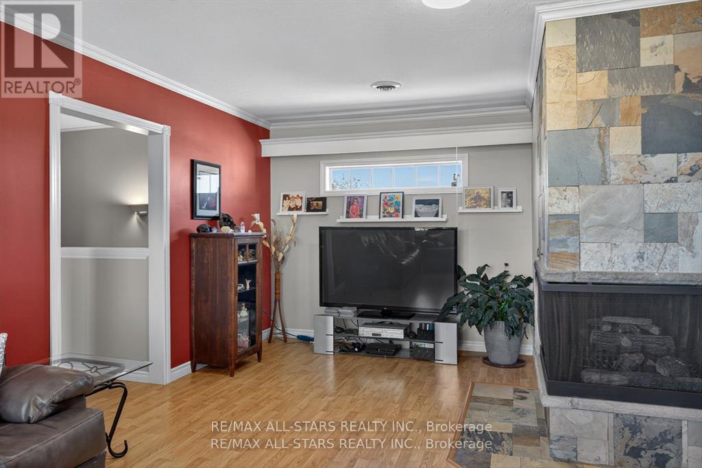 291 Angeline Street N, Kawartha Lakes (Lindsay), Ontario  K9V 0H2 - Photo 22 - X12963582