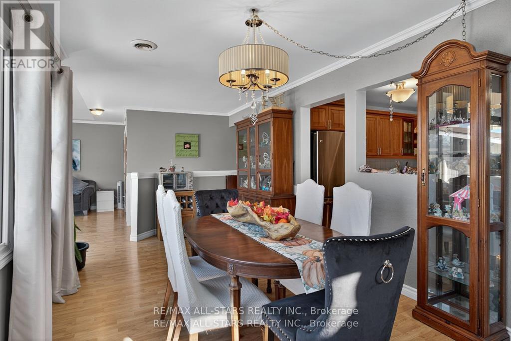 291 Angeline Street N, Kawartha Lakes (Lindsay), Ontario  K9V 0H2 - Photo 8 - X12963582