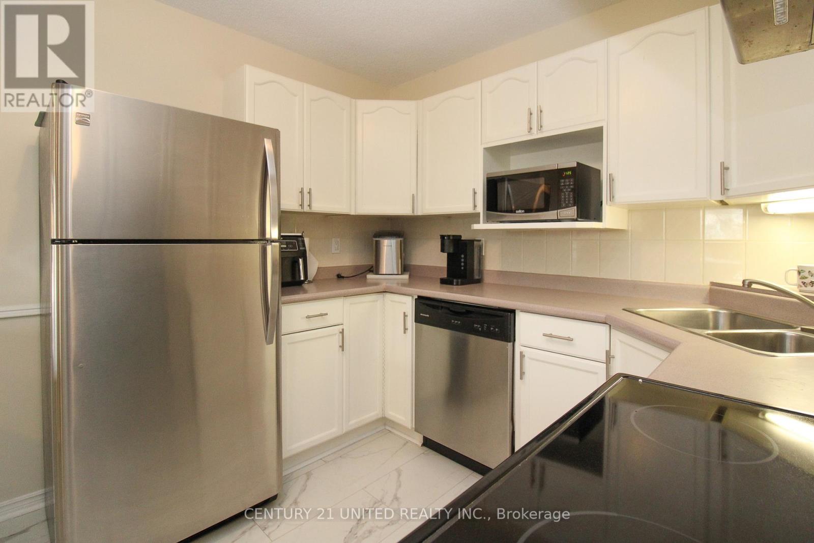 204 - 1110 Clonsilla Avenue, Peterborough (Otonabee Ward 1), Ontario  K9J 5Y5 - Photo 11 - X12964072