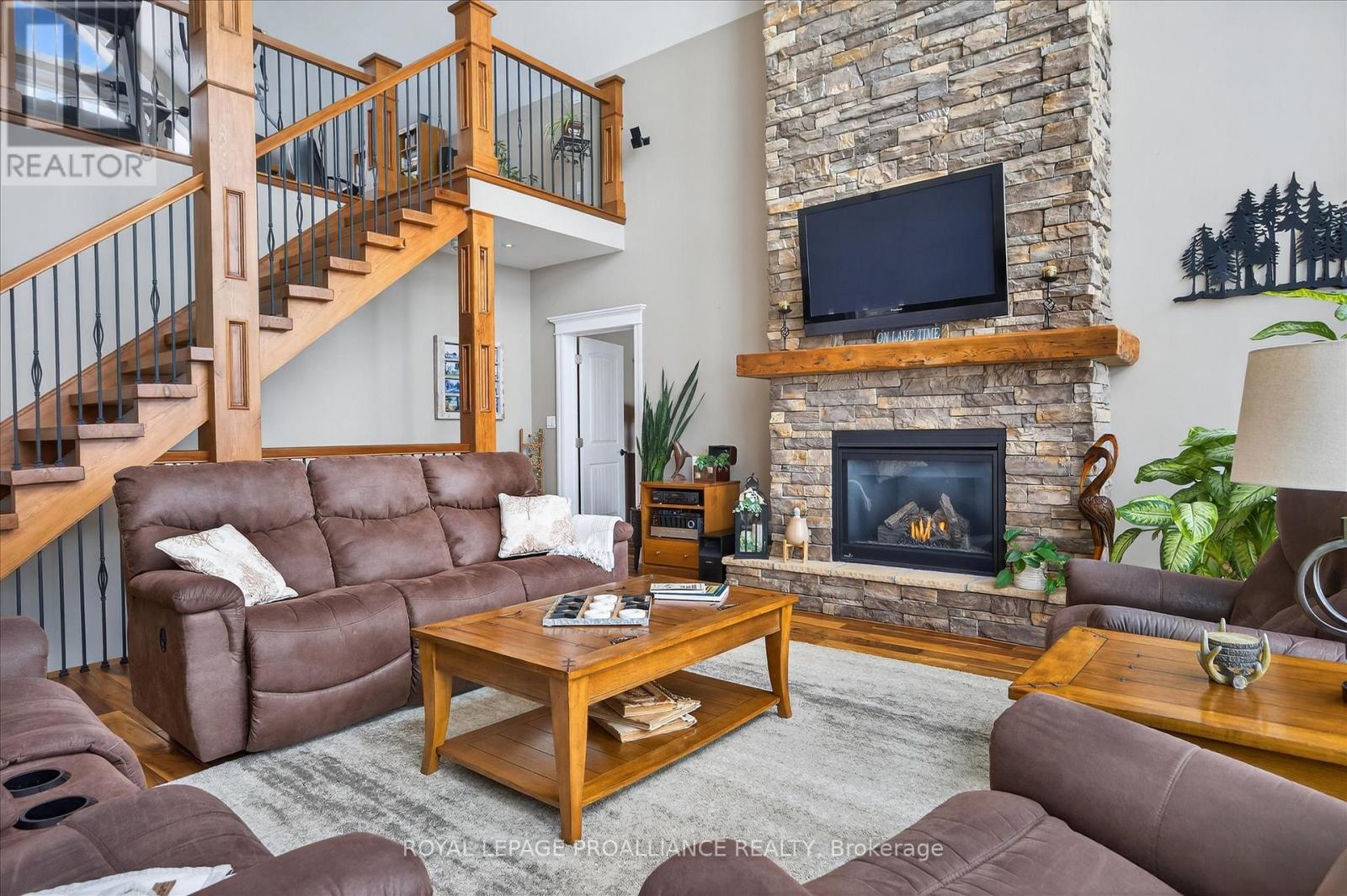 668 Hatton Avenue, Selwyn, Ontario  K0L 1T0 - Photo 18 - X12964240