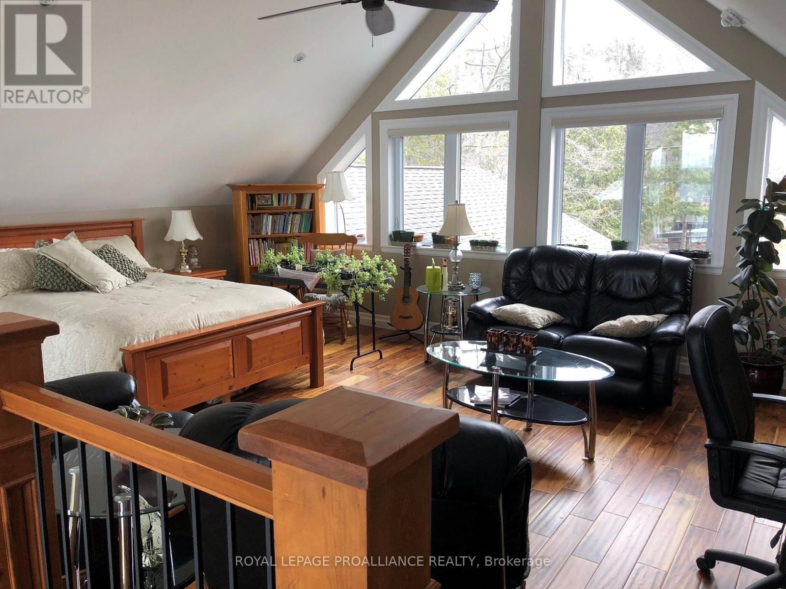 668 Hatton Avenue, Selwyn, Ontario  K0L 1T0 - Photo 19 - X12964240