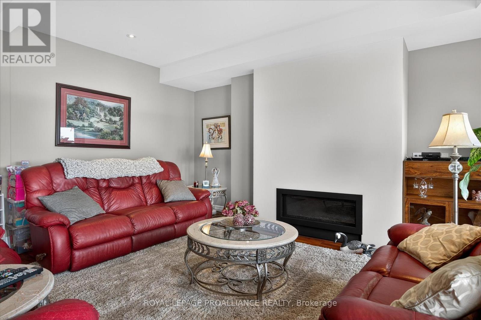 668 Hatton Avenue, Selwyn, Ontario  K0L 1T0 - Photo 28 - X12964240