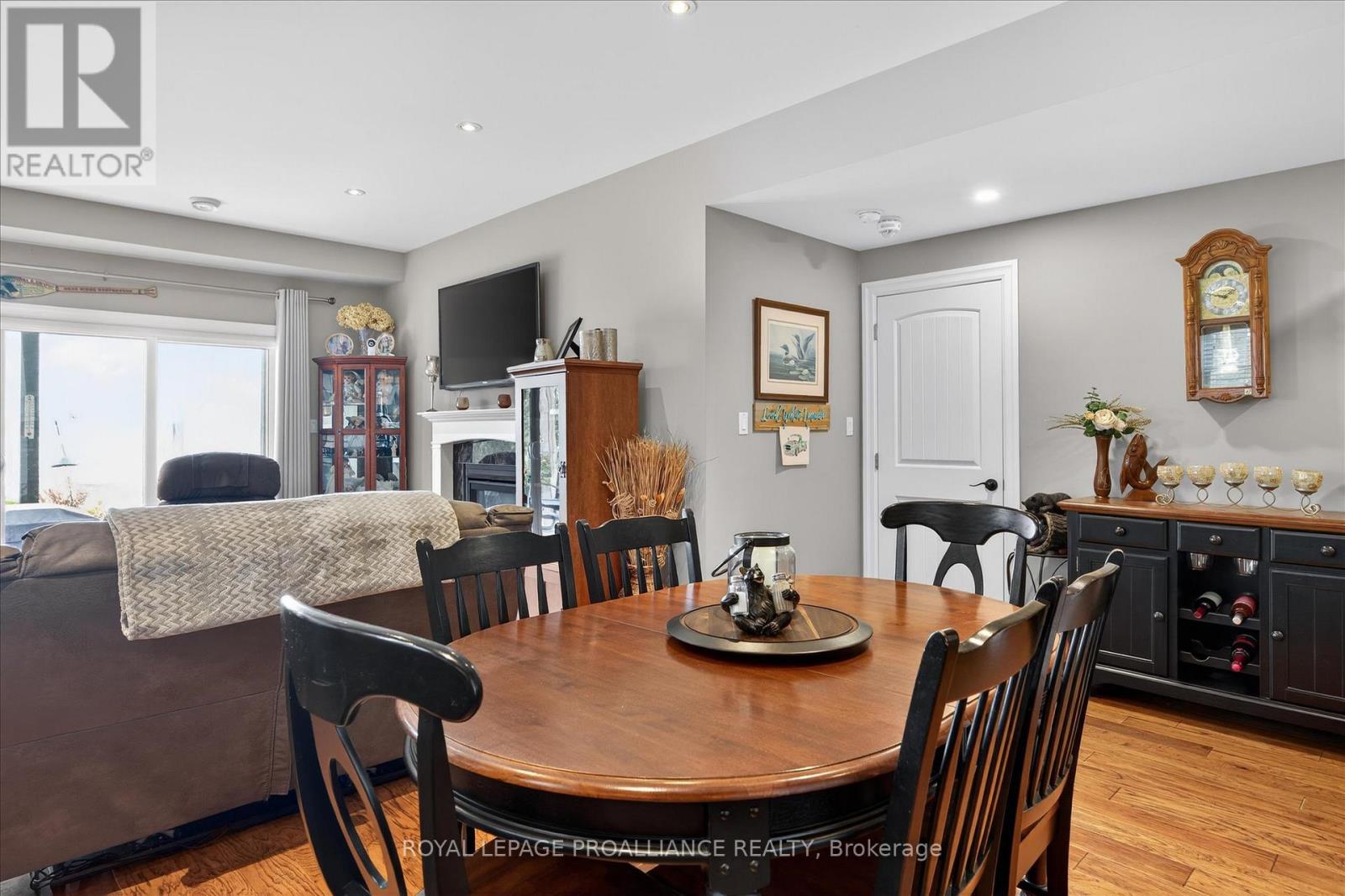 668 Hatton Avenue, Selwyn, Ontario  K0L 1T0 - Photo 36 - X12964240