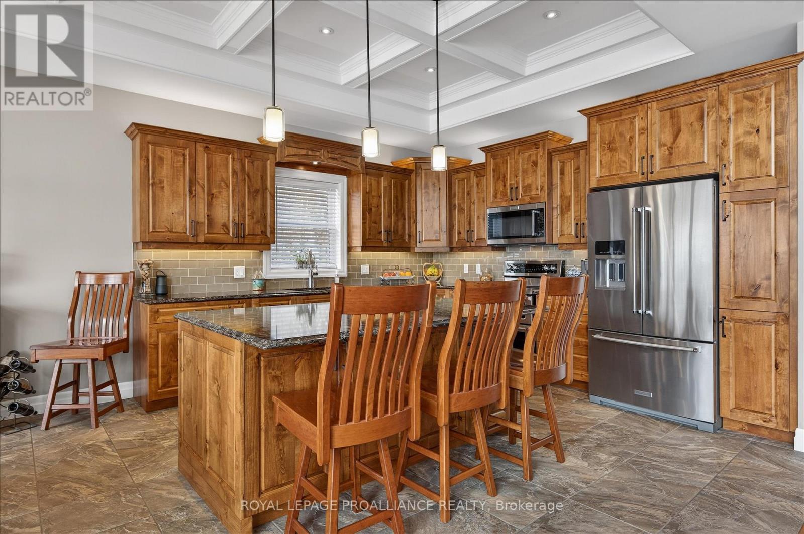 668 Hatton Avenue, Selwyn, Ontario  K0L 1T0 - Photo 9 - X12964240