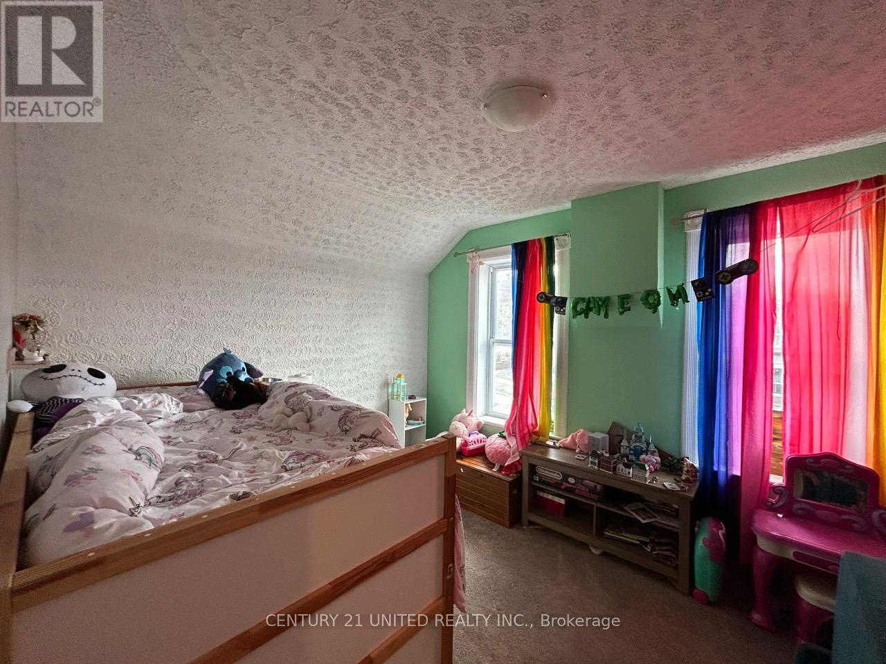 136 Robinson Street, Peterborough (Ashburnham Ward 4), Ontario  K9H 1G2 - Photo 24 - X12964242