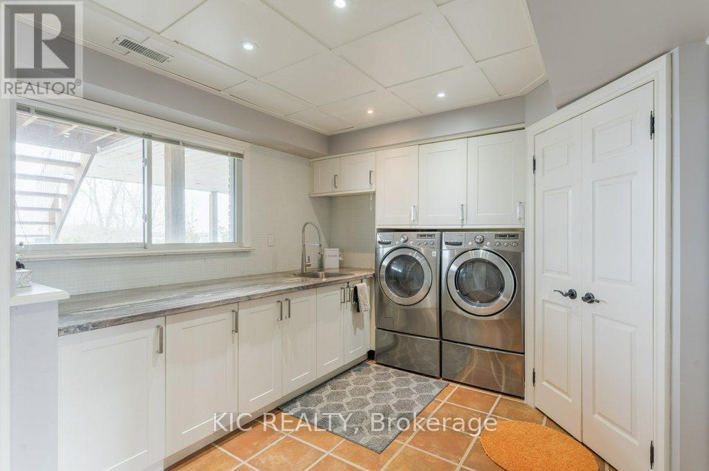 1247 Gail Park Drive, Selwyn, Ontario  K0L 1T0 - Photo 32 - X12964144