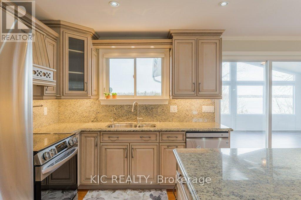 1247 Gail Park Drive, Selwyn, Ontario  K0L 1T0 - Photo 48 - X12964144