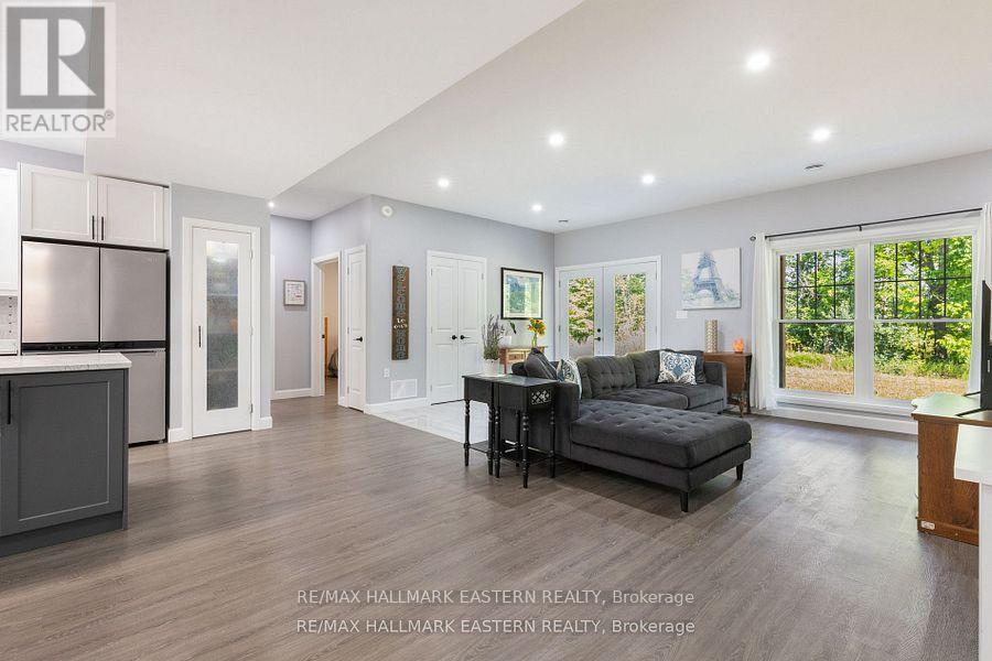 47 Vansickle Trail, Havelock-Belmont-Methuen, Ontario  K0L 1Z0 - Photo 11 - X12965270