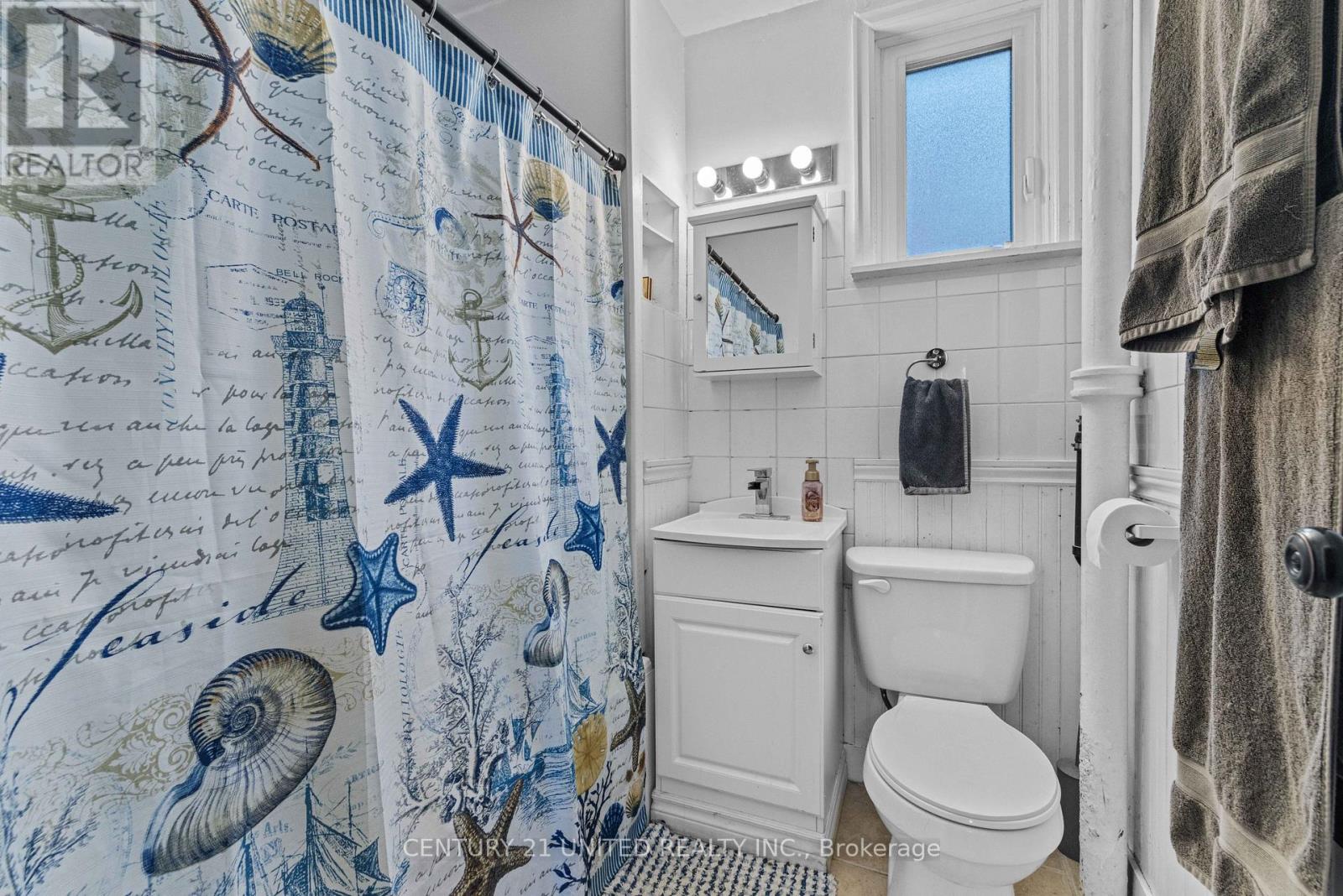 296 Mcgill Street, Peterborough (Otonabee Ward 1), Ontario  K9J 1W5 - Photo 13 - X12965316