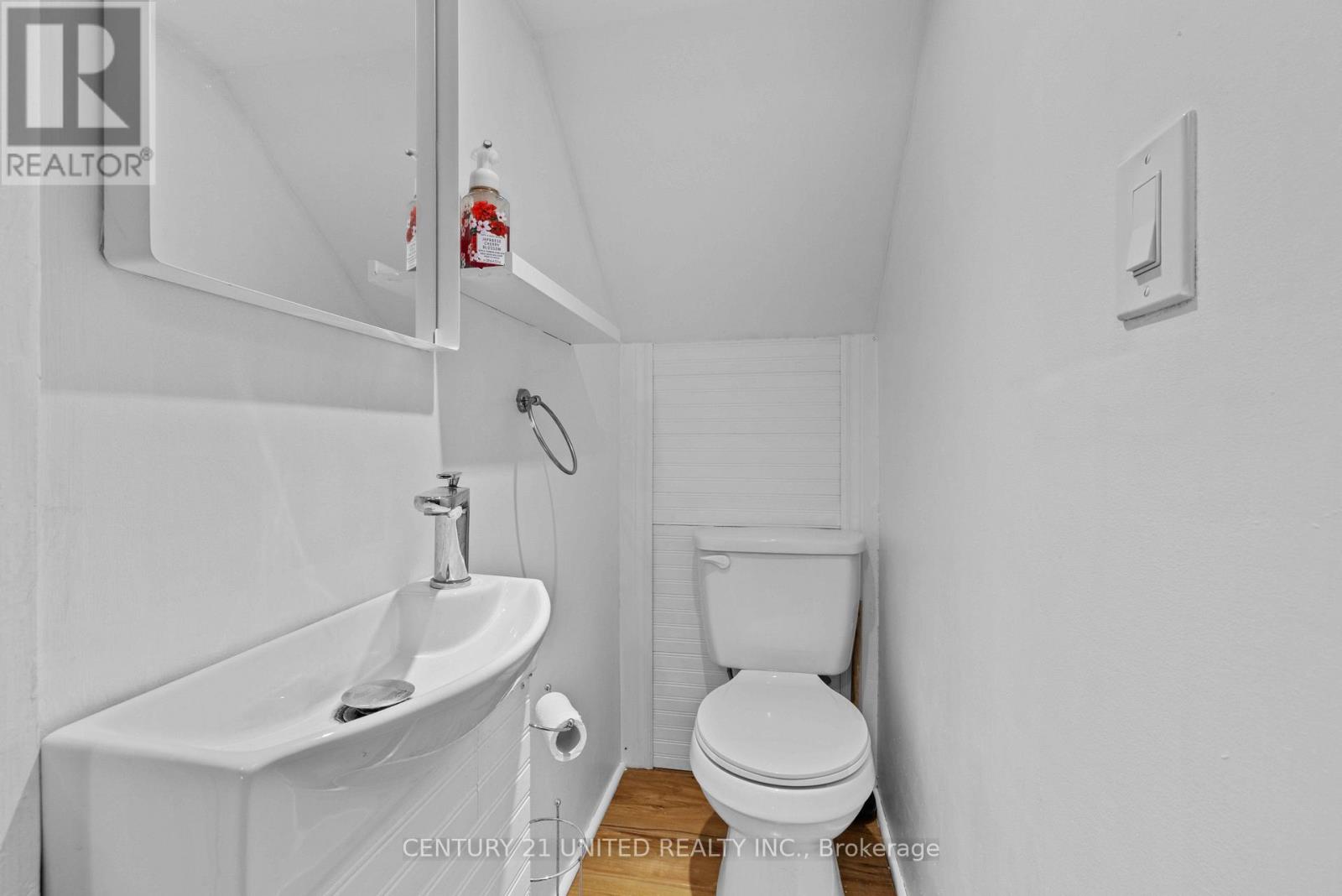 296 Mcgill Street, Peterborough (Otonabee Ward 1), Ontario  K9J 1W5 - Photo 20 - X12965316