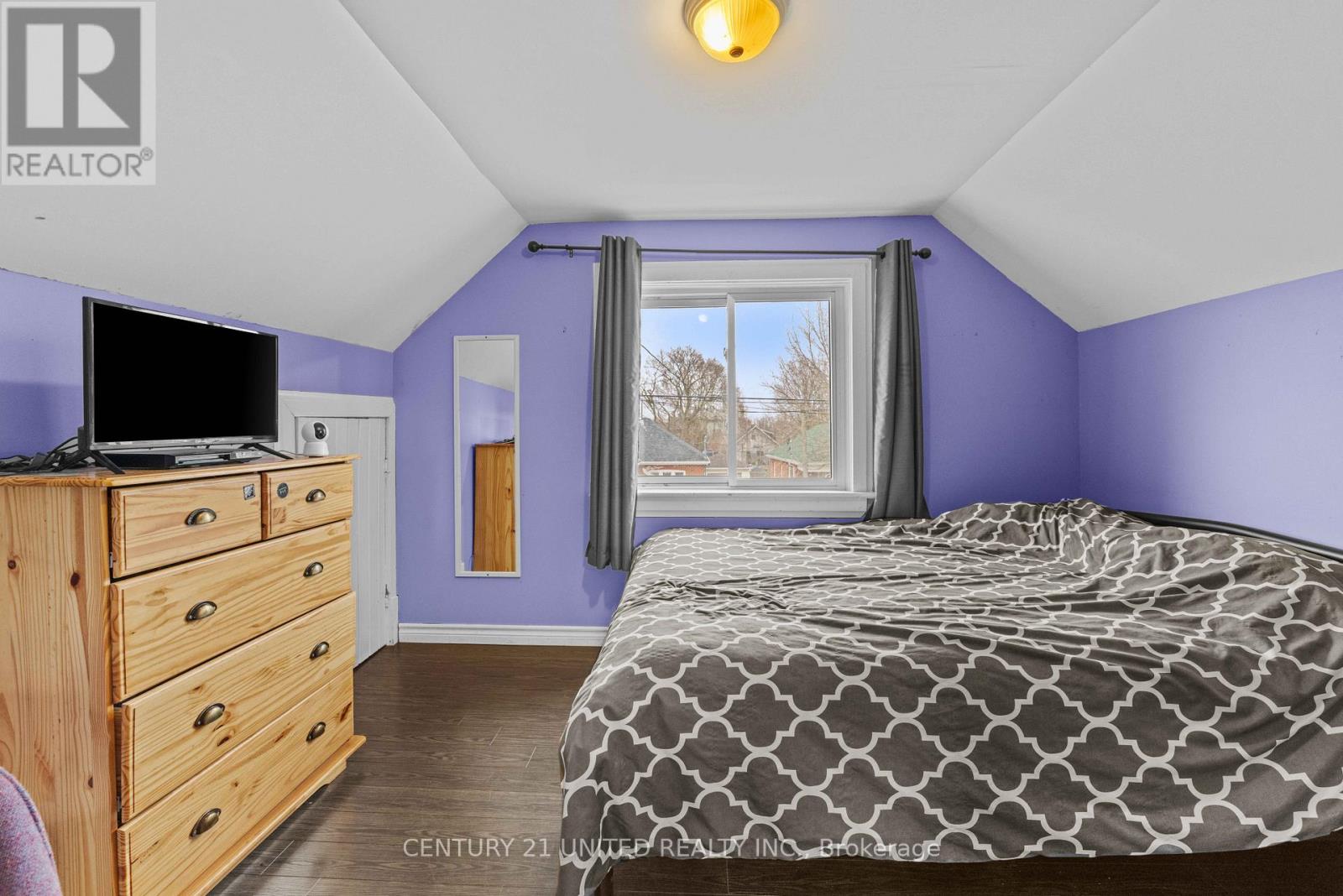 296 Mcgill Street, Peterborough (Otonabee Ward 1), Ontario  K9J 1W5 - Photo 21 - X12965316