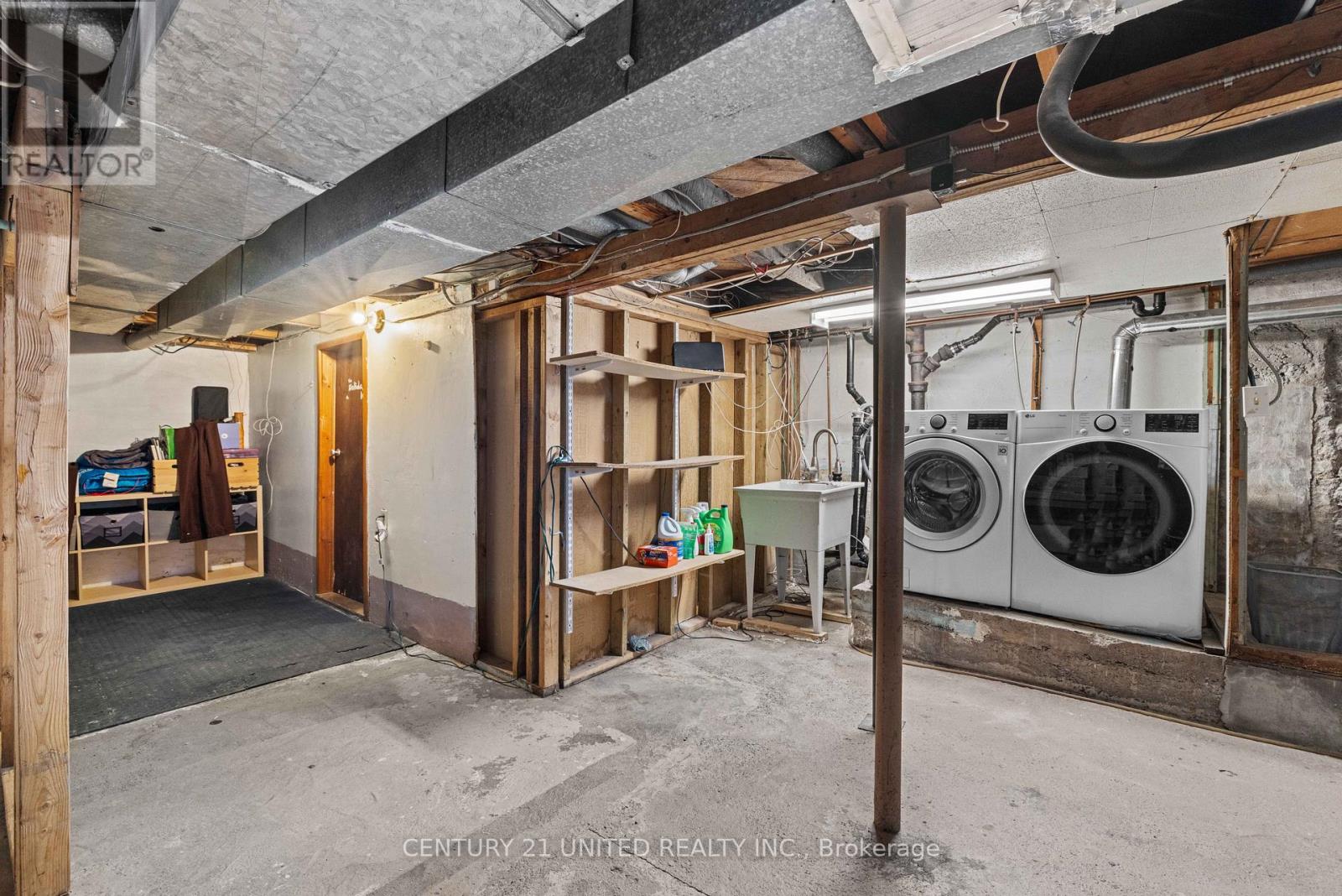 296 Mcgill Street, Peterborough (Otonabee Ward 1), Ontario  K9J 1W5 - Photo 26 - X12965316