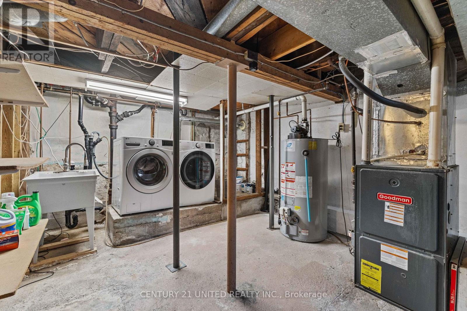 296 Mcgill Street, Peterborough (Otonabee Ward 1), Ontario  K9J 1W5 - Photo 27 - X12965316