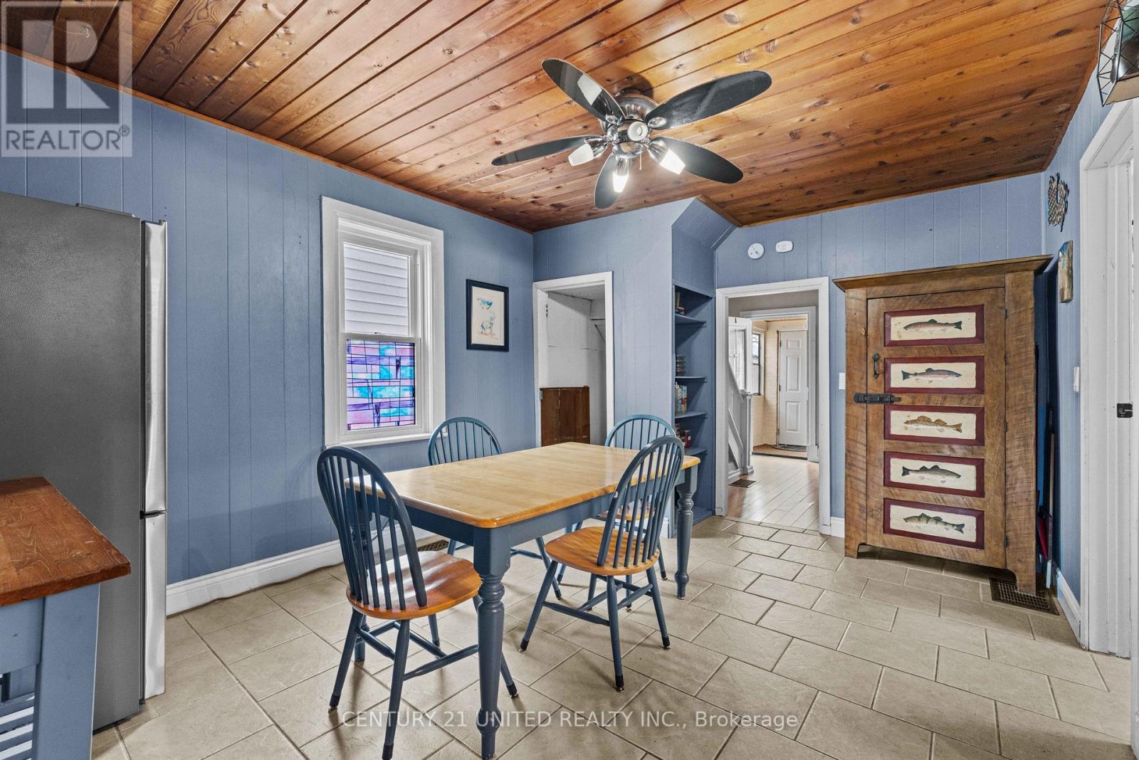 296 Mcgill Street, Peterborough (Otonabee Ward 1), Ontario  K9J 1W5 - Photo 8 - X12965316