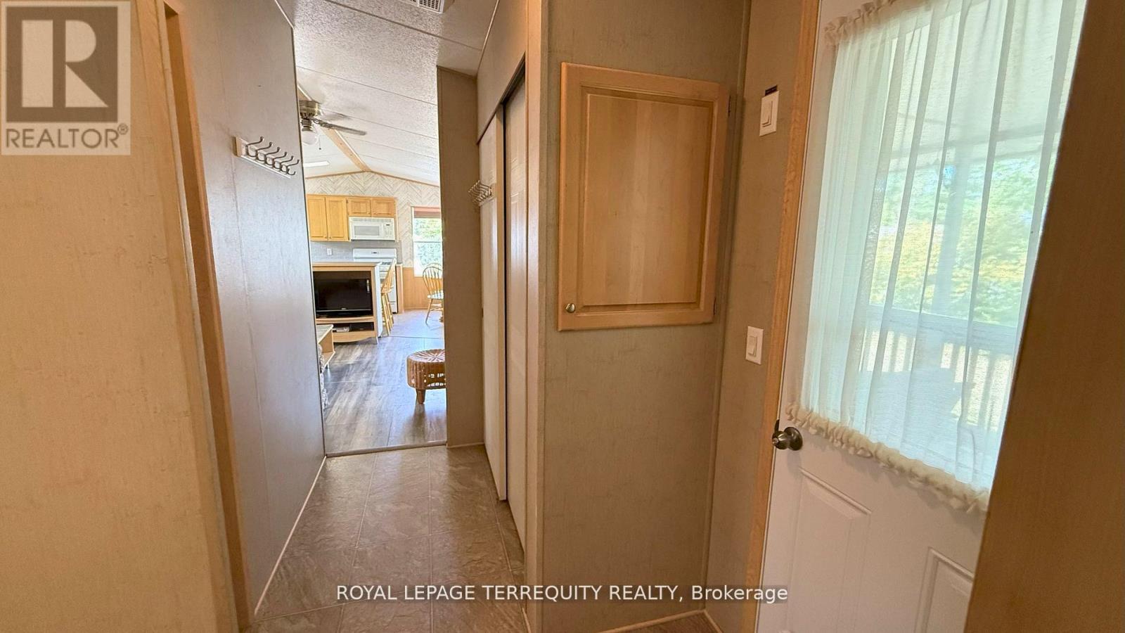 328 Rockview, Selwyn, Ontario  K0L 2H0 - Photo 10 - X12965348