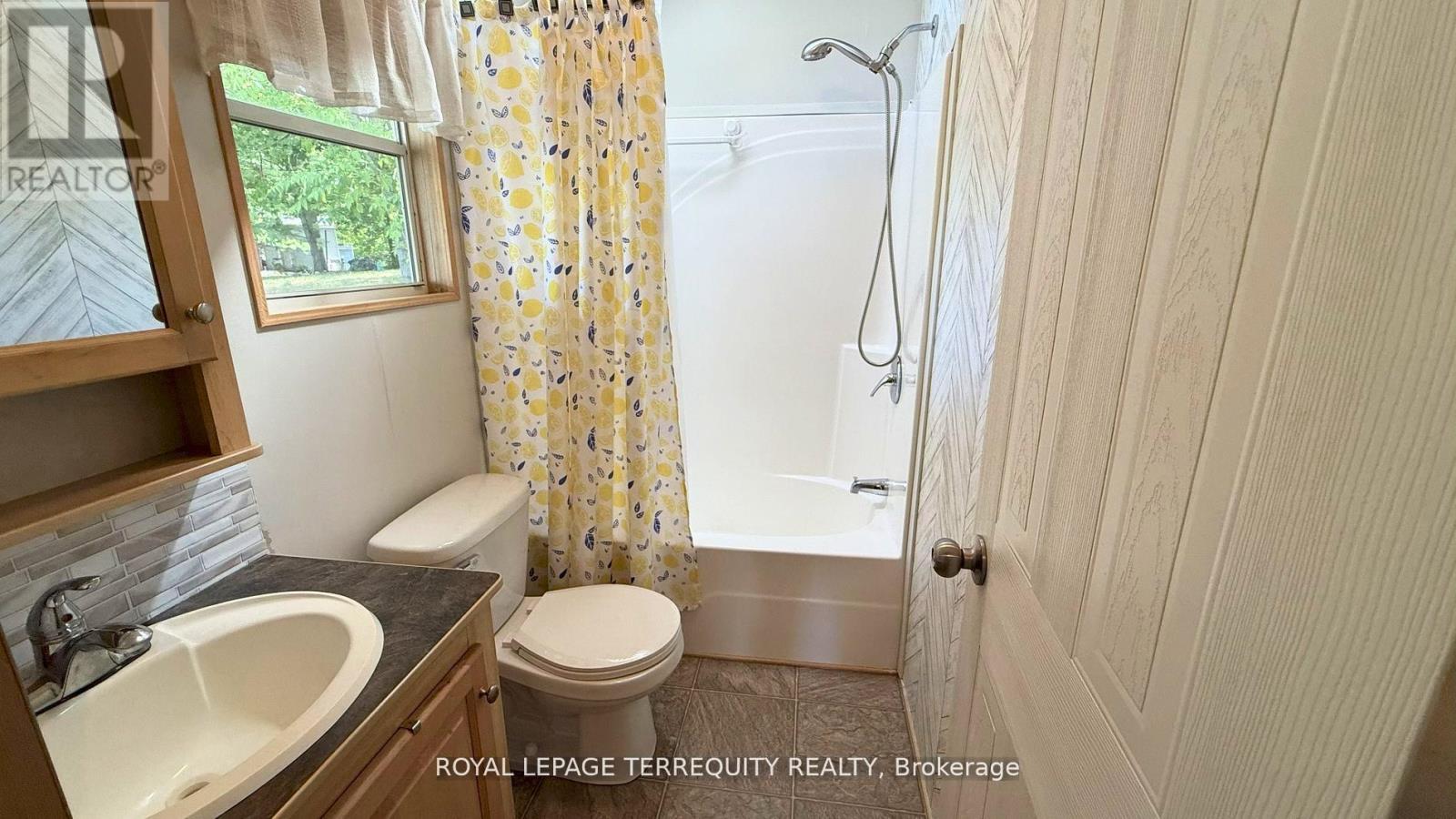 328 Rockview, Selwyn, Ontario  K0L 2H0 - Photo 18 - X12965348