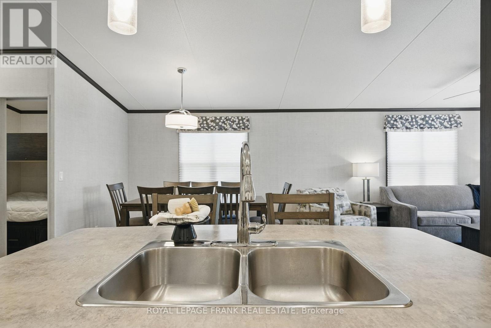 87 - 657 Thunder Bridge Road, Kawartha Lakes (Lindsay), Ontario  K9V 4R1 - Photo 13 - X12965514