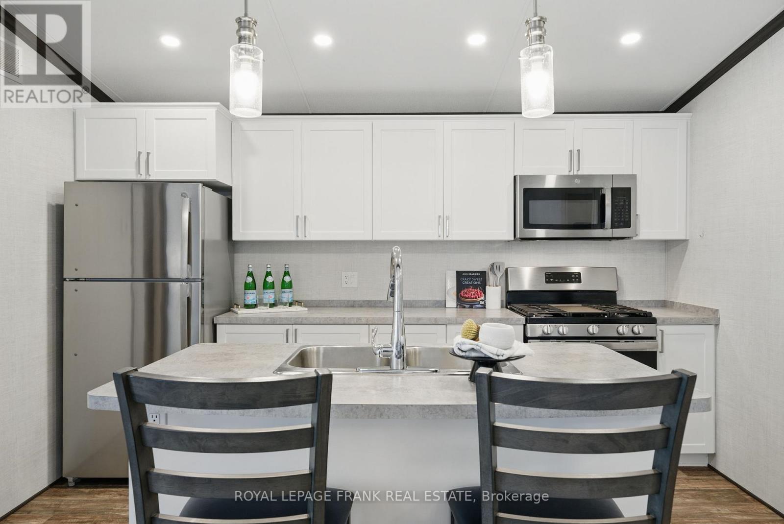 87 - 657 Thunder Bridge Road, Kawartha Lakes (Lindsay), Ontario  K9V 4R1 - Photo 20 - X12965514