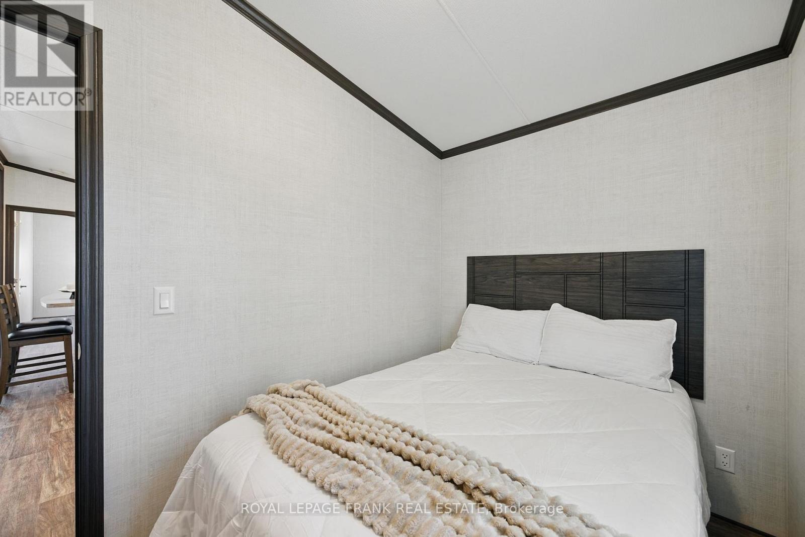 87 - 657 Thunder Bridge Road, Kawartha Lakes (Lindsay), Ontario  K9V 4R1 - Photo 24 - X12965514