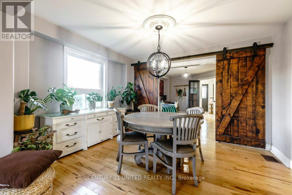 810 Hargrove Trail, Peterborough (Ashburnham Ward 4), Ontario  K9L 0B6 - Photo 12 - X12965550