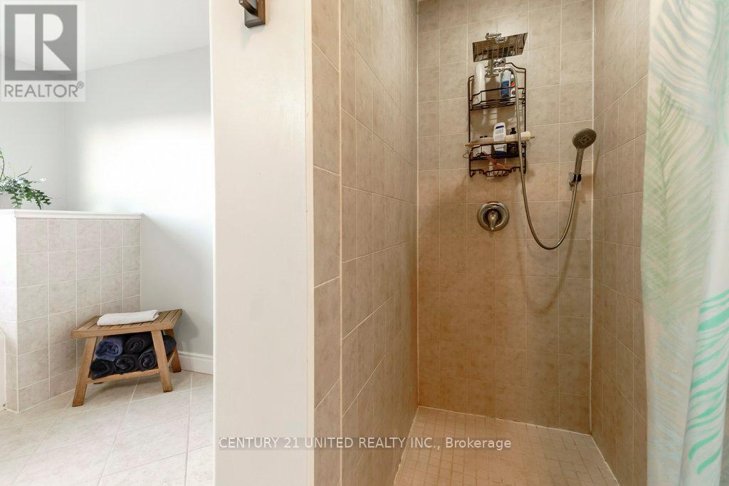 810 Hargrove Trail, Peterborough (Ashburnham Ward 4), Ontario  K9L 0B6 - Photo 20 - X12965550