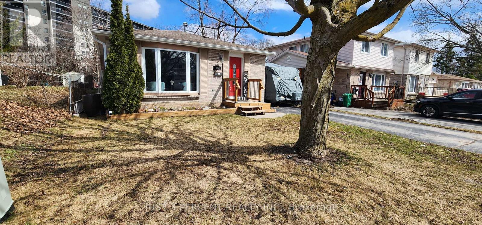 1140 Whitefield Drive, Peterborough (Otonabee Ward 1), Ontario  K9J 7P5 - Photo 2 - X12965614