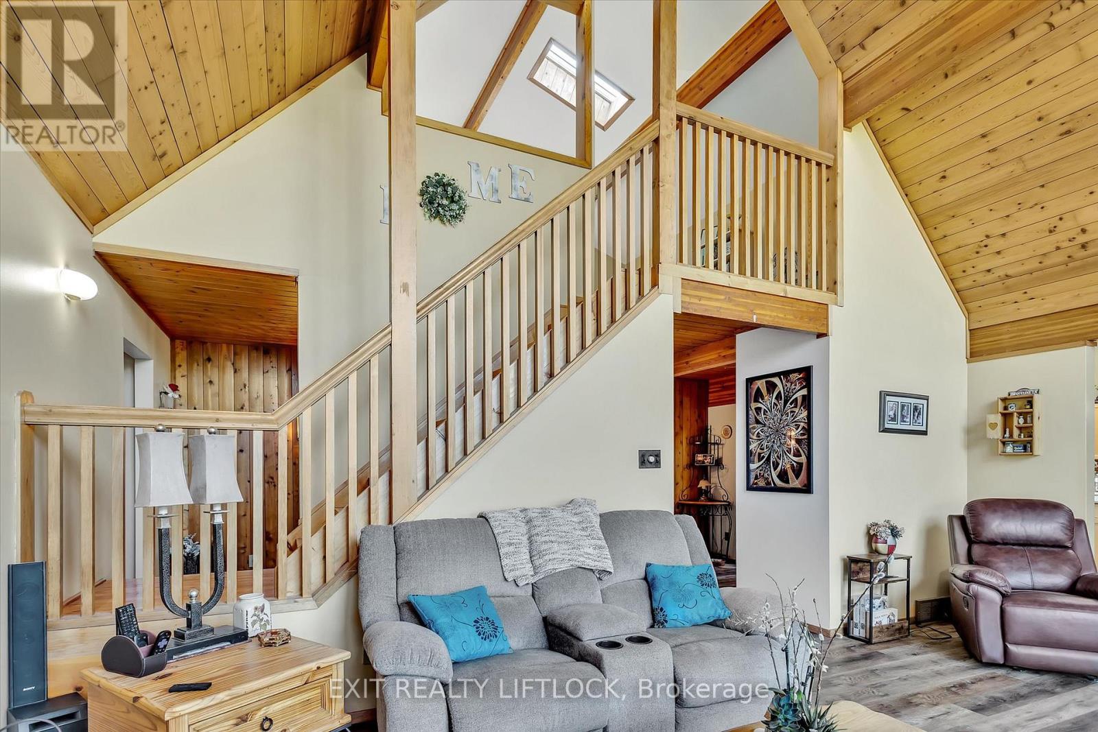 25 Balsam Road, Kawartha Lakes (Fenelon), Ontario  K9V 4R6 - Photo 15 - X12965764