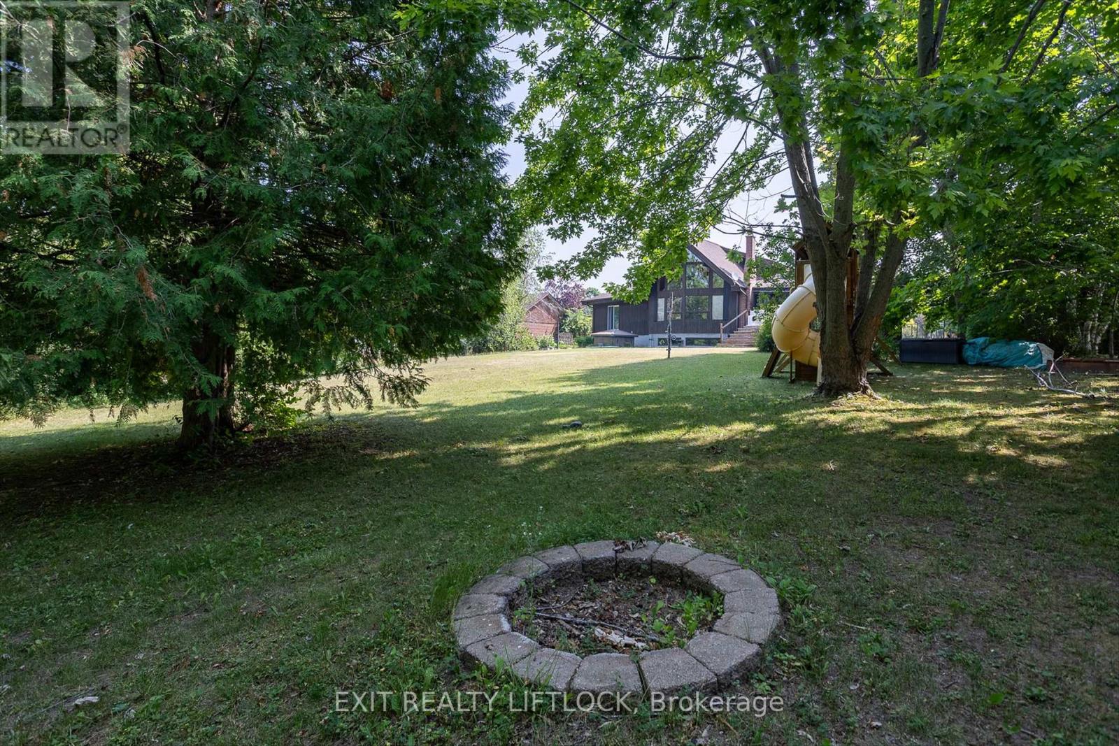 25 Balsam Road, Kawartha Lakes (Fenelon), Ontario  K9V 4R6 - Photo 42 - X12965764