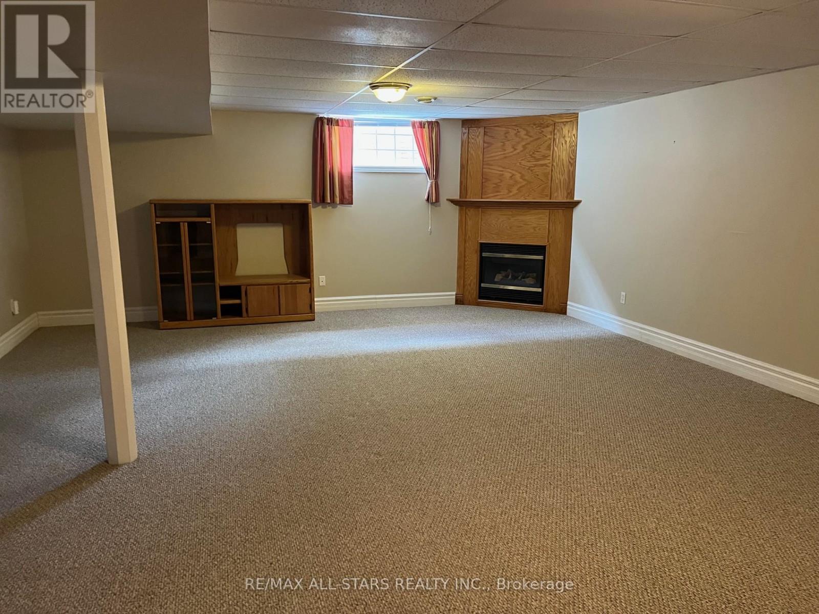 383 Wallace Drive, Kawartha Lakes (Lindsay), Ontario  K9V 6K7 - Photo 19 - X12965950