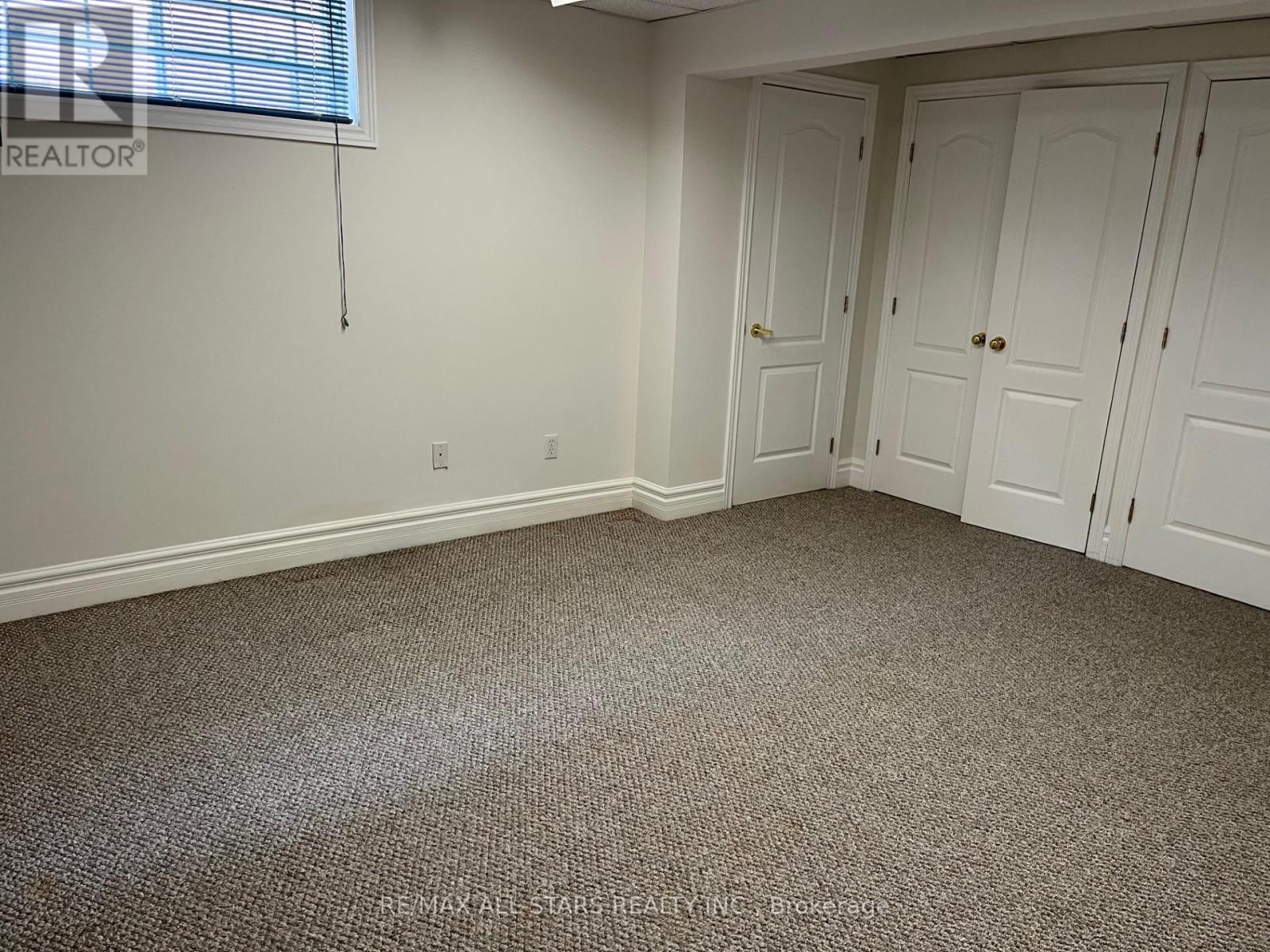 383 Wallace Drive, Kawartha Lakes (Lindsay), Ontario  K9V 6K7 - Photo 21 - X12965950