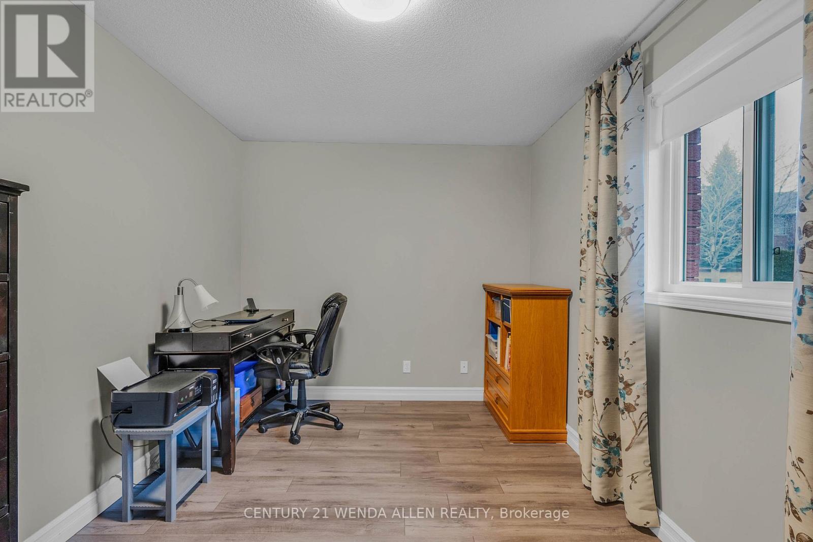 285 Woodward Avenue, Selwyn, Ontario  K9L 1K2 - Photo 19 - X12966052