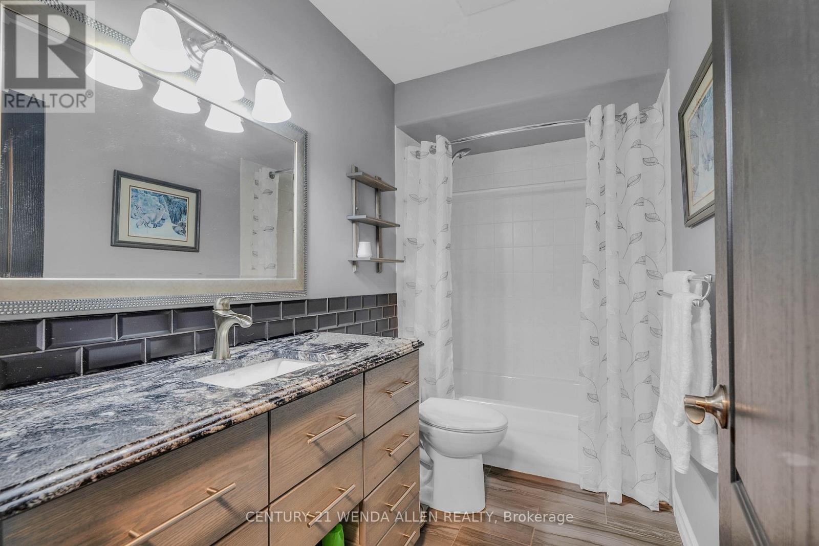 285 Woodward Avenue, Selwyn, Ontario  K9L 1K2 - Photo 21 - X12966052