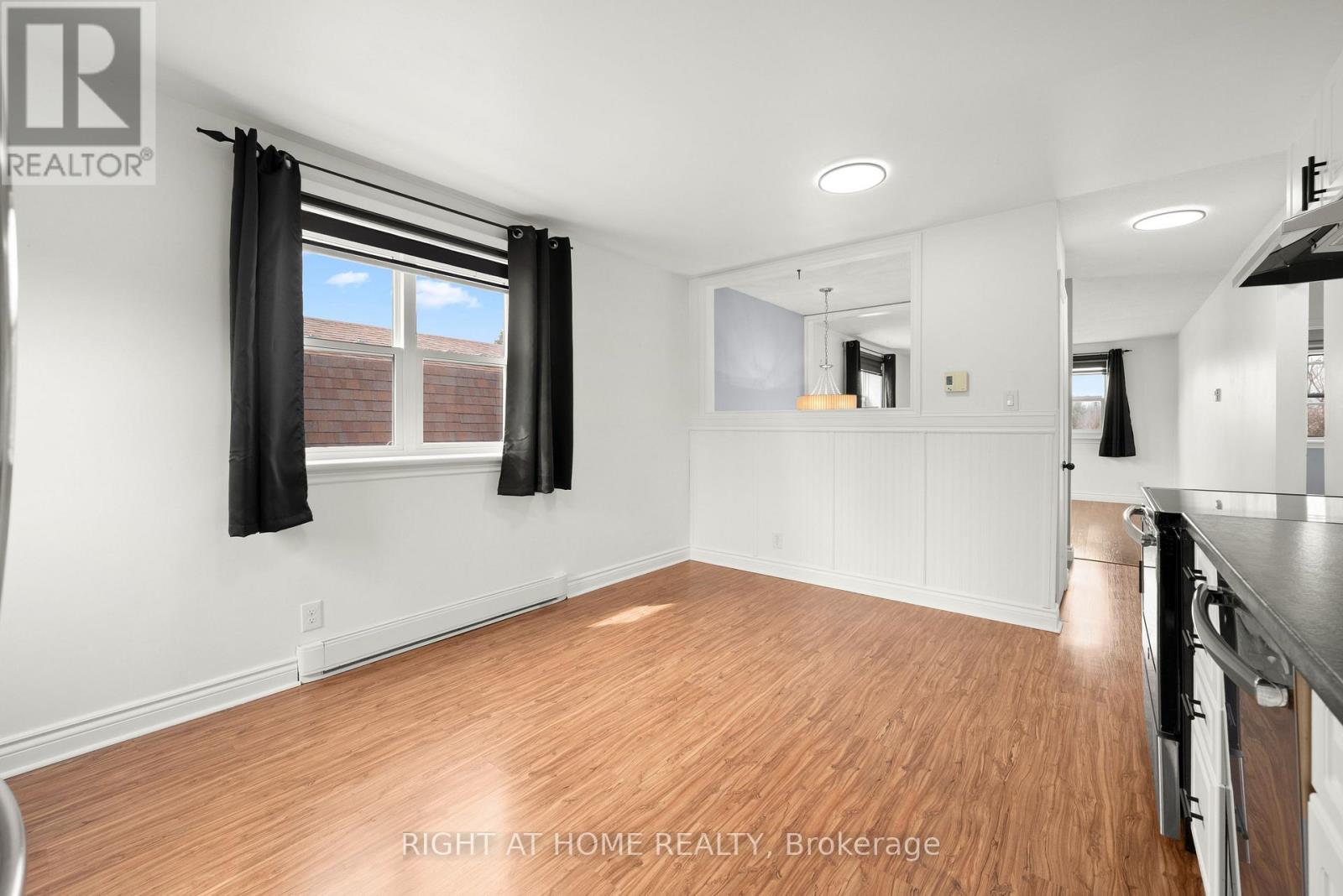 12 Maple Grove Road, Kawartha Lakes (Lindsay), Ontario  K9V 4R6 - Photo 6 - X12966488